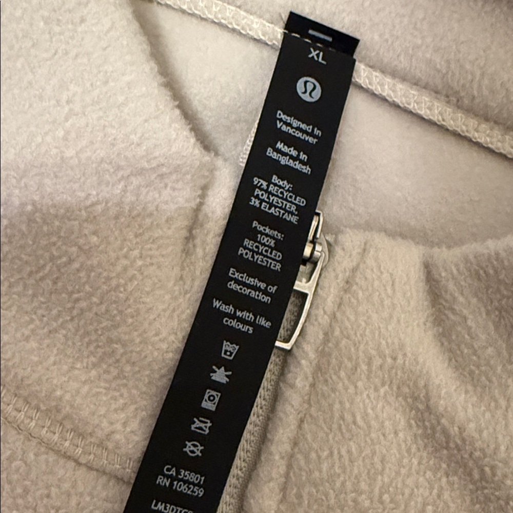 NWOT XL Men’s Lululemon Oversized-Fit Fleece Half Zip - Picture 3 of 4